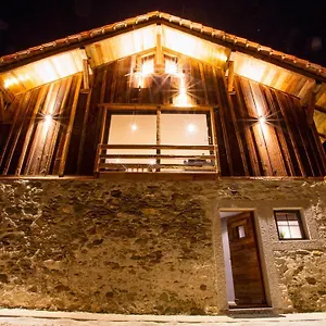 https://chalet-byram.hotels-rhonealpes.com